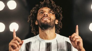 النني أفضل لاعبي الدوري الإماراتي خلال أبريل