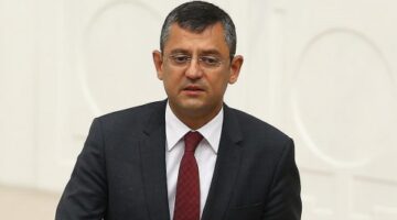 زعيم المُعارضة التركية يرد على اتهام فساد بتغطية كاميرات مُراقبة: “كنت أتناول الشوربة”