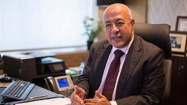 أبو الفتوح: البنك الأهلي يوفر الدولار لمن يحتاج ونتوقع تراجع أسعار الفائدة أبو الفتوح: البنك الأهلي يوفر الدولار لمن يحتاج ونتوقع تراجع أسعار الفائدة