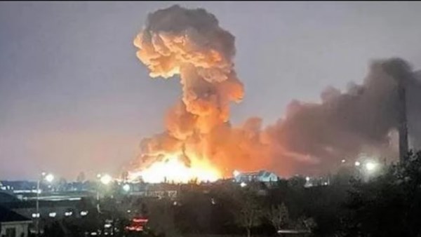 أوكرانيا .. إصابة عشرات الأشخاص في هجمات روسية على خاركيف أوكرانيا .. إصابة عشرات الأشخاص في هجمات روسية على خاركيف