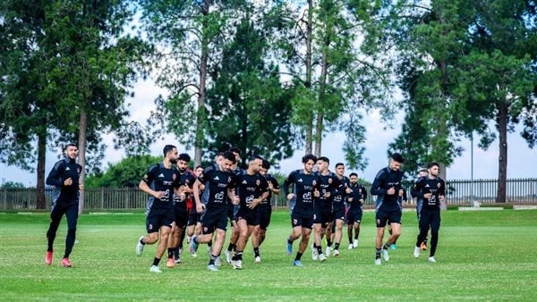 الأهلي يختتم تدريباته قبل مباراة حرس الحدود في الدوري الأهلي يختتم تدريباته قبل مباراة حرس الحدود في الدوري