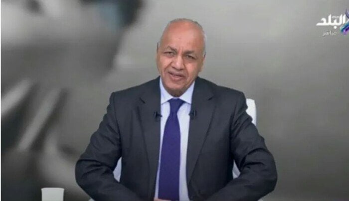 مصطفى بكري: حل الجيش السوري وتدمير قدراته جعل سوريا مستباحة للصهاينة مصطفى بكري: حل الجيش السوري وتدمير قدراته جعل سوريا مستباحة للصهاينة