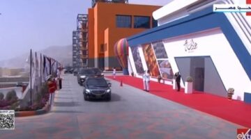 الرئيس السيسي يصل إلى مقر احتفالية عيد العمال