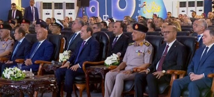 بدء احتفالية عيد العمال 2025 بآيات من الذكر الحكيم بدء احتفالية عيد العمال 2025 بآيات من الذكر الحكيم
