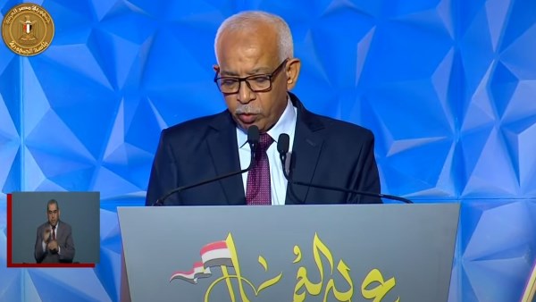 “الجمل”: عمال مصر شركاء في بناء الجمهورية الجديدة “الجمل”: عمال مصر شركاء في بناء الجمهورية الجديدة