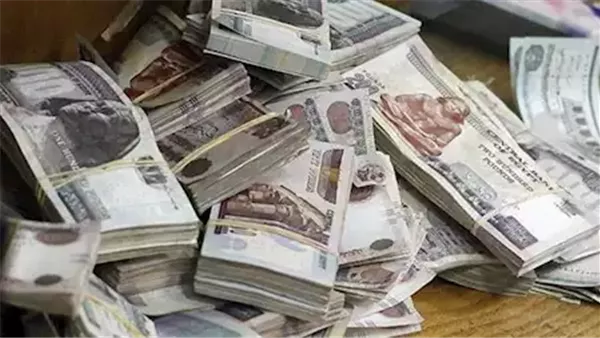 ضبط 8 ملايين جنيه خلال حملة أمنية على السوق السوداء بالمحافظات ضبط 8 ملايين جنيه خلال حملة أمنية على السوق السوداء بالمحافظات