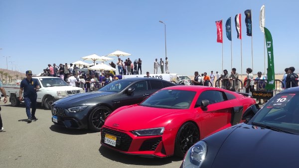 انطلاق فعاليات أكبر سباق للسيارات الرياضية الفائقة السرعة بشرم الشيخ انطلاق فعاليات أكبر سباق للسيارات الرياضية الفائقة السرعة بشرم الشيخ