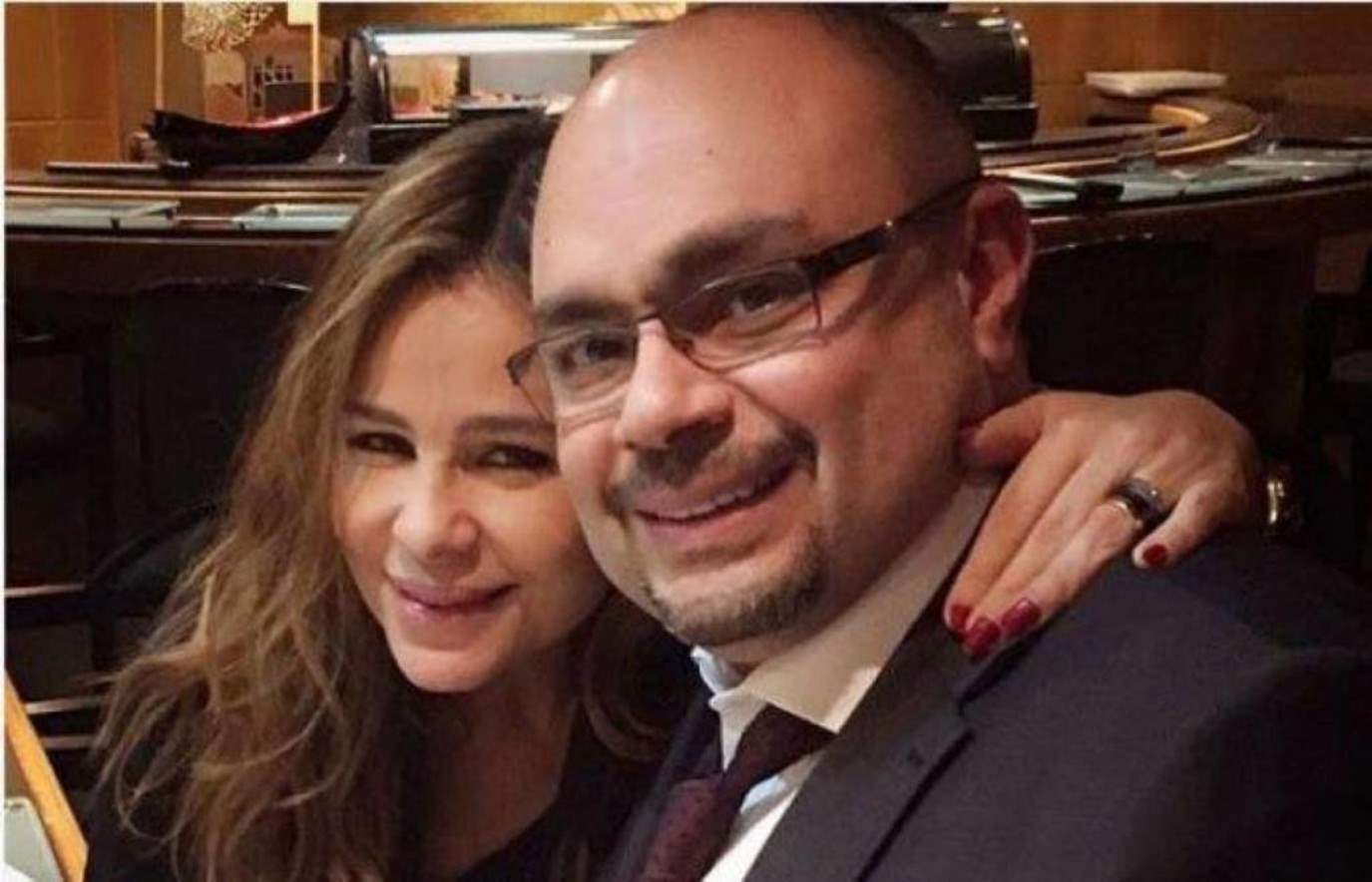 كارول سماحة تنهار من البكاء في وداع زوجها وليد مصطفى كارول سماحة تنهار من البكاء في وداع زوجها وليد مصطفى
