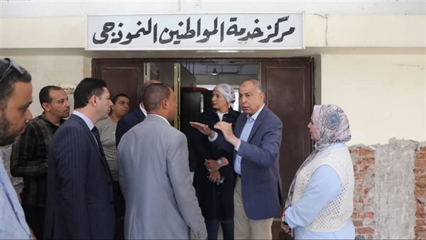 محافظ المنيا يتفقد أعمال تطوير المركز التكنولوجي والوحدة المحلية محافظ المنيا يتفقد أعمال تطوير المركز التكنولوجي والوحدة المحلية