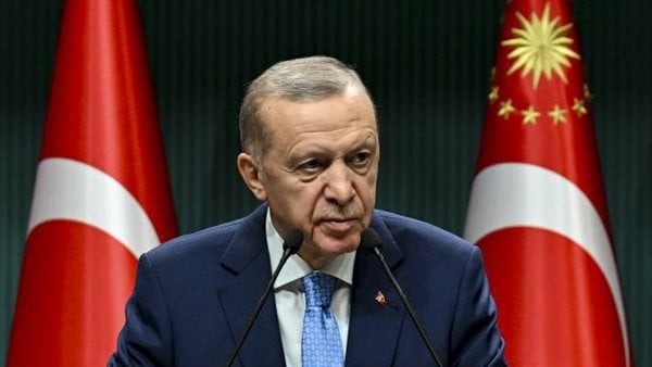 تركيا تعلن عدم فتح مجالها الجوي أمام طائرة نتنياهو المتجهة إلى أذربيجان تركيا تعلن عدم فتح مجالها الجوي أمام طائرة نتنياهو المتجهة إلى أذربيجان