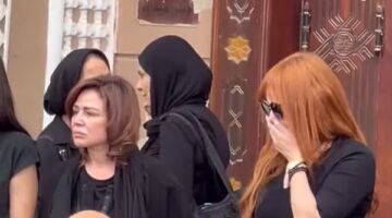 انهيار كارول سماحه في جنازة زوجها وليد مصطفى وإلهام شاهين تساندها.. صور