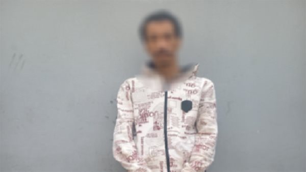 سقوط لص الهواتف بعد فضيحته داخل مسجد شهير بسوهاج (تفاصيل) سقوط لص الهواتف بعد فضيحته داخل مسجد شهير بسوهاج (تفاصيل)