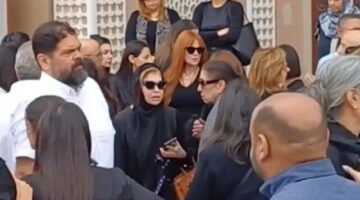 انهيار نجوم الفن في جنازة المنتج وليد مصطفى زوج كارول سماحة «صور»