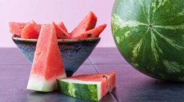 كيف تعرف البطيخ الأحمر الحلو؟.. لا تشترِ دون مراجعة هذه العلامات