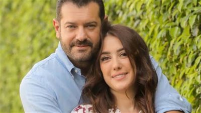 بكلمات رومانسية.. عمرو يوسف يهنئ كندة علوش بتكريمها في مهرجان أسوان بكلمات رومانسية.. عمرو يوسف يهنئ كندة علوش بتكريمها في مهرجان أسوان