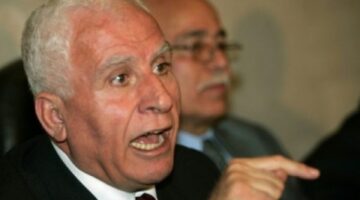 خلفا لحسين الشيخ.. اللجنة التنفيذية لمنظمة التحرير الفلسطينية تنتخب عزام الأحمد أمينا للسر