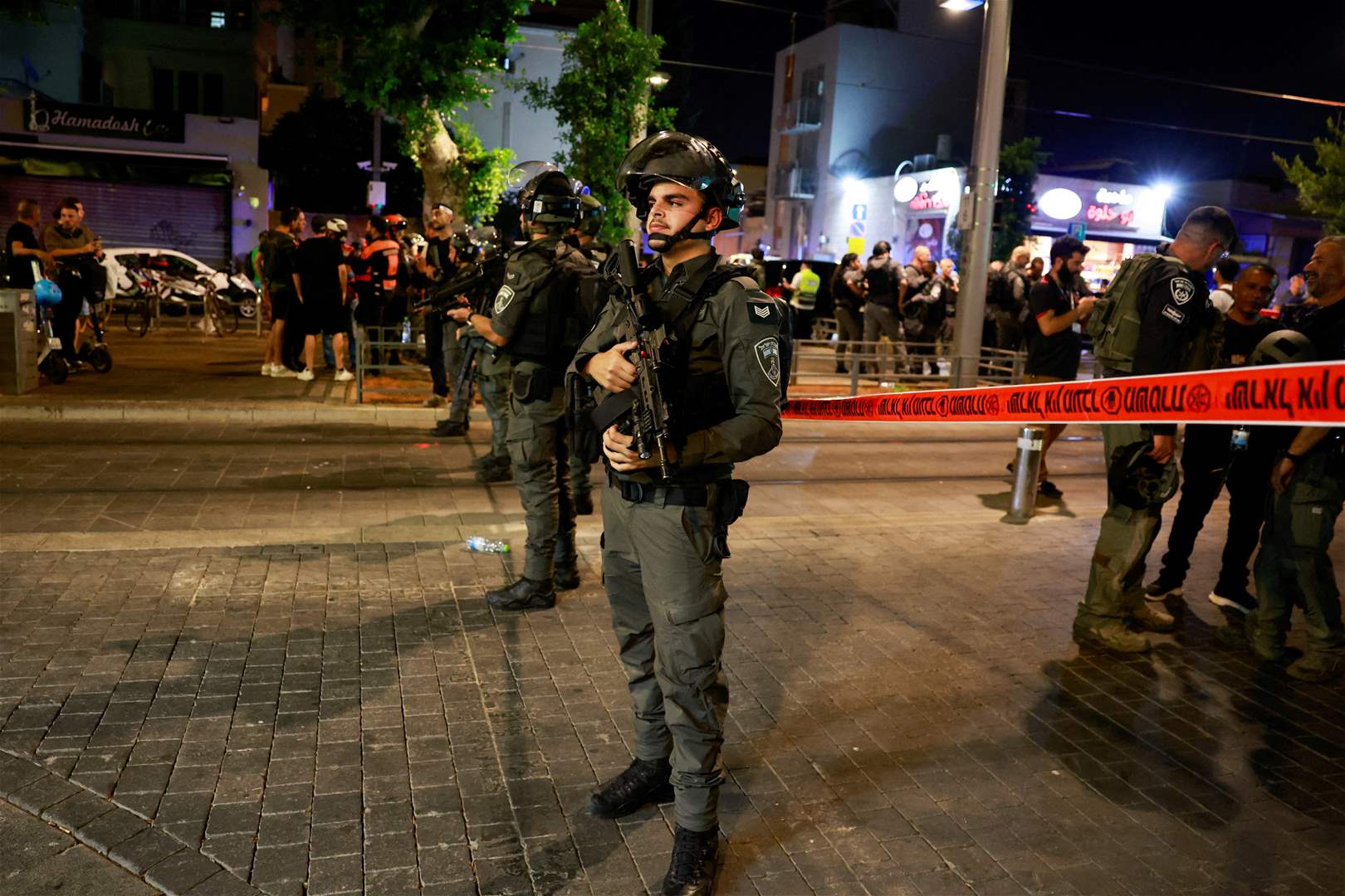بـ صاروخ.. حادثة غريبة في إسرائيل! (فيديو) بـ صاروخ.. حادثة غريبة في إسرائيل! (فيديو)