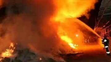 تفاصيل اندلاع حريق ضخم في محطة لتوليد الكهرباء غرب طهران الإيرانية