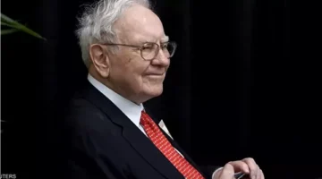 ملياردير أمريكي يتنحى عن رئاسة أكبر تكتل اقتصادي عالمي ويطالب بعدم استخدام الرسوم الجمركية سلاحا