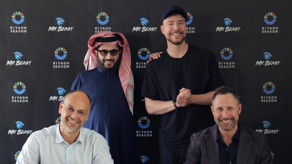 MrBeast نجمًا في موسم الرياض 2025 بمغامرات وتحديات عالمية MrBeast نجمًا في موسم الرياض 2025 بمغامرات وتحديات عالمية