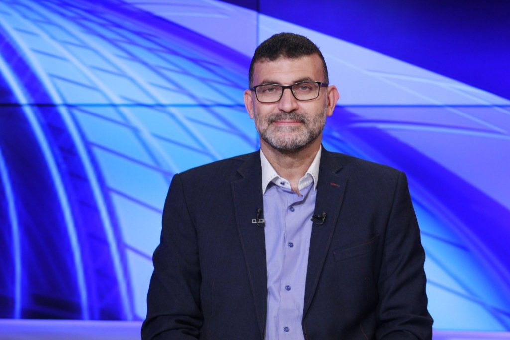 تامر النحاس يكشف عن ملامح المدير الفني المقبل للأهلي والشروط القاسية في التعاقد تامر النحاس يكشف عن ملامح المدير الفني المقبل للأهلي والشروط القاسية في التعاقد