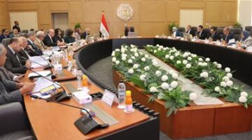 3 مكاتب عالمية تتنافس على إعادة هيكلة «نقل الكهرباء».. والإعلان عن الفائز خلال 7 أيام