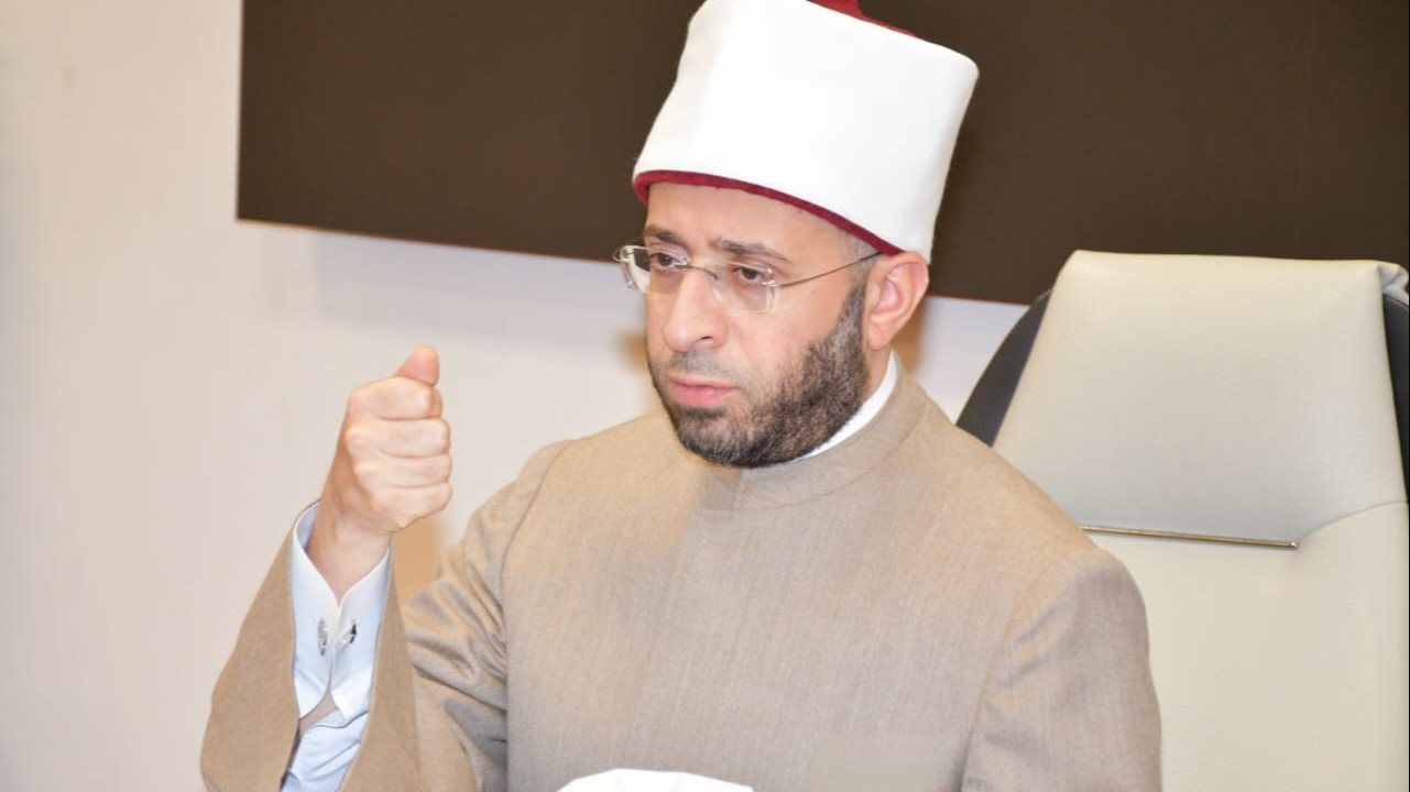 «إنَّ ما أتخوف عليكم رجلٌ آتاه اللهُ القرآنَ فغيّر معناه».. موضوع خطبة الجمعة القادمة «إنَّ ما أتخوف عليكم رجلٌ آتاه اللهُ القرآنَ فغيّر معناه».. موضوع خطبة الجمعة القادمة