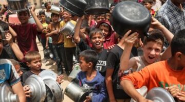 الموت يقترب من الجميع والمجاعة تتصاعد.. مناشدة عاجلة لإنقاذ غزة من كارثة إنسانية غير مسبوقة بسبب الحصار الإسرائيلي