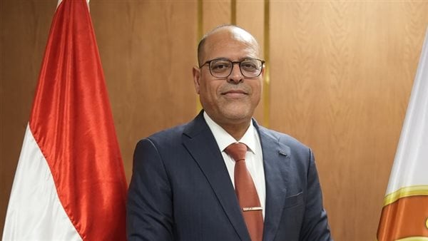 وزير العمل: استرداد 4.7 مليار جنيه مستحقات للعمال المصريين بالخارج.. وتوفير أكثر من 74 ألف وظيفة وزير العمل: استرداد 4.7 مليار جنيه مستحقات للعمال المصريين بالخارج.. وتوفير أكثر من 74 ألف وظيفة