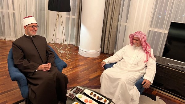 عياد وبن حميد يؤكدان ضرورة إصدار ميثاق شرف لضبط العمل الإفتائي عياد وبن حميد يؤكدان ضرورة إصدار ميثاق شرف لضبط العمل الإفتائي
