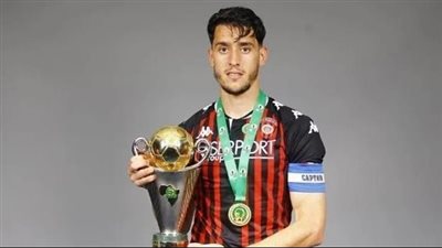 الأهلي يقترب من حسم صفقة المدافع الجزائري زين الدين بلعيد الأهلي يقترب من حسم صفقة المدافع الجزائري زين الدين بلعيد