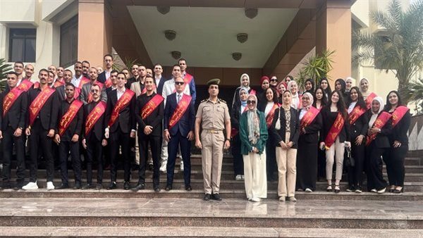 جامعة عين شمس تشارك بفاعلية في برنامج القيادة الوطنية للقوات المسلحة جامعة عين شمس تشارك بفاعلية في برنامج القيادة الوطنية للقوات المسلحة