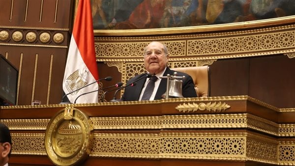 مجلس الشيوخ يعلن خلو مقعد النائب ثروت فتح الباب ويقف دقيقة حداد على روحه