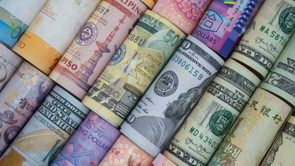 ضبط قضايا تجارة عملة بقيمة 7 ملايين جنيه ضبط قضايا تجارة عملة بقيمة 7 ملايين جنيه