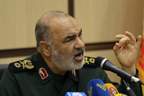 قائد الحرس الثوري: العدو الذي نواجهه “ضعيف” رغم امتلاكه تقنيات حديثة وندرس بدقة نوايا الخصوم وتفكيرهم المستقبلي قائد الحرس الثوري: العدو الذي نواجهه “ضعيف” رغم امتلاكه تقنيات حديثة وندرس بدقة نوايا الخصوم وتفكيرهم المستقبلي