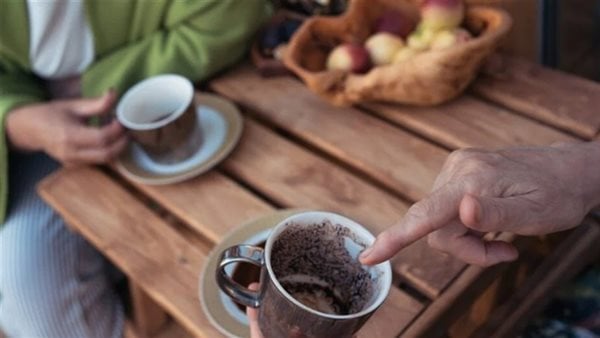 هل ChatGPT يقرأ فنجان القهوة؟.. القصة الكاملة لسيدة يونانية تكتشف خيانة زوجها بالذكاء الاصطناعي هل ChatGPT يقرأ فنجان القهوة؟.. القصة الكاملة لسيدة يونانية تكتشف خيانة زوجها بالذكاء الاصطناعي