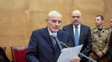 من الدكوانة… وزير الدفاع اللواء ميشال منسى يدلي بصوته