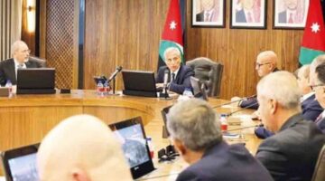 ملفات أهم من”التواقيت”.. الأردن: مربع”حسان” ينفي ولكن ..ملف التعديل” يتأرجح” والأسباب” غامضة” ومجلس النواب “ساخط قليلا”  و”الإنقضاض” على الوزارة” غير مسموح” والصفدي  إلغى”كلمة هجومية”