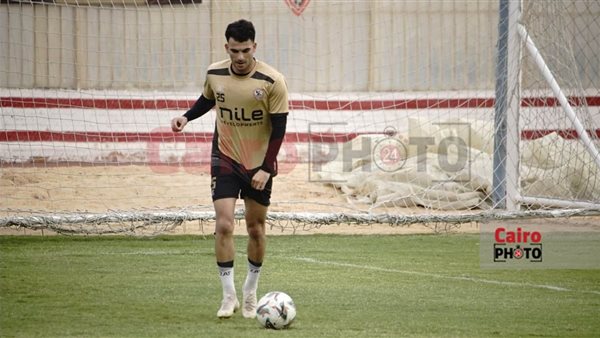 زيزو يصل إلى نادي الزمالك لخوض تدريبات الفريق زيزو يصل إلى نادي الزمالك لخوض تدريبات الفريق