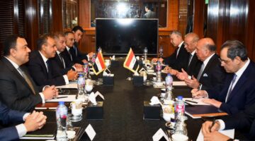«تعاون مشترك».. وزيرا خارجية مصر و العراق يناقشان مستجدات الأوضاع في الشرق الأوسط
