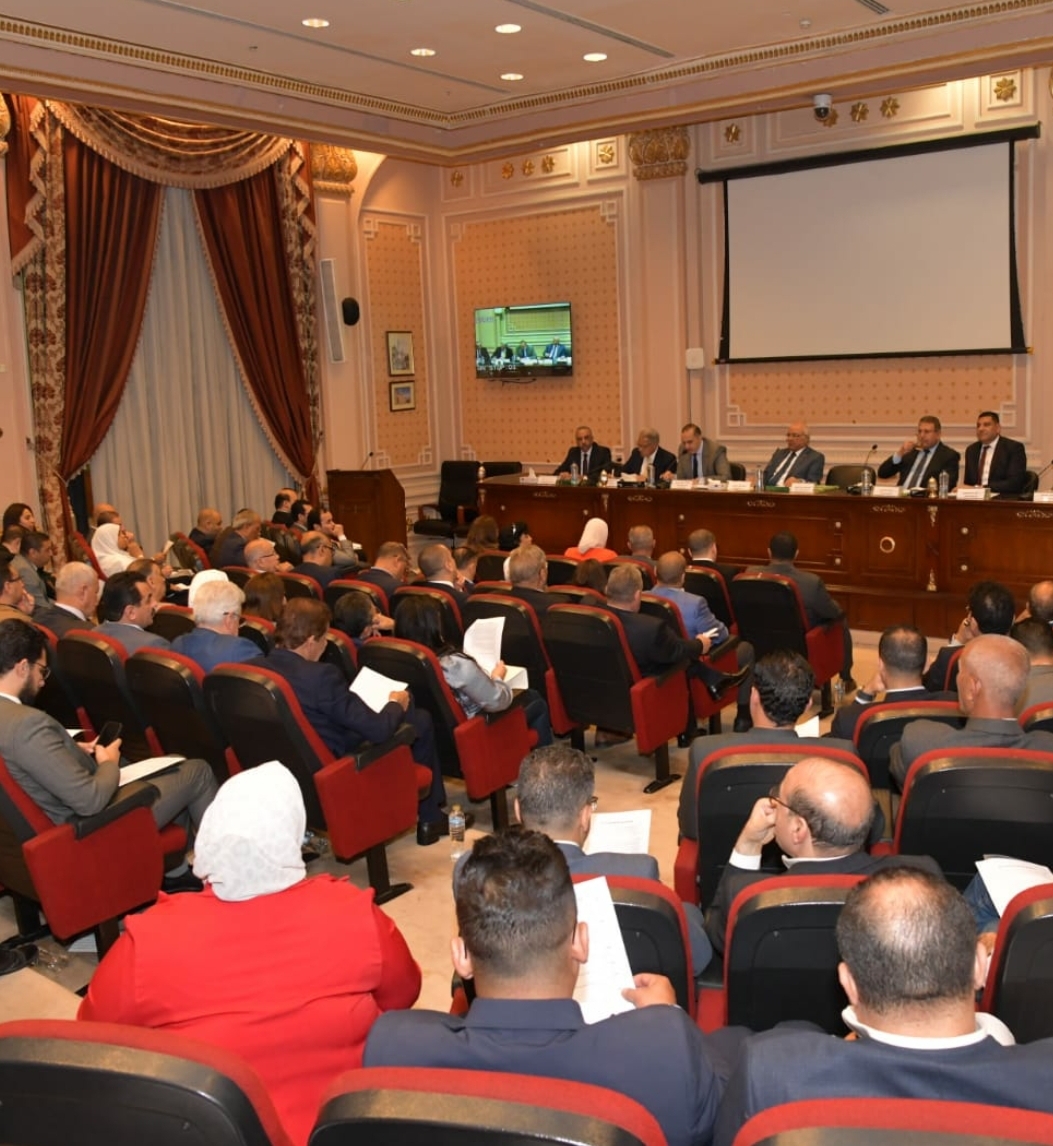 النائب ضياء الدين داود يهاجم مشروع قانون الإيجار القديم:« نحن أمام سابقة أولى في تنازع أحكام الدستورية وهو ما يحتاج لإعادة دراسة من الجميع » النائب ضياء الدين داود يهاجم مشروع قانون الإيجار القديم:« نحن أمام سابقة أولى في تنازع أحكام الدستورية وهو ما يحتاج لإعادة دراسة من الجميع »