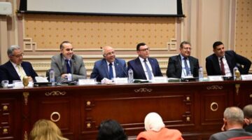 محمود فوزي: المحكمة الدستورية العليا أصدرت أحكاما لتصفية ملف الإيجارات القديمة