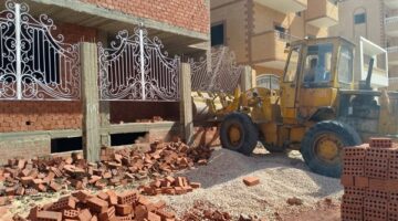 الرقابة الإدارية: القبض على مسئولين لتورطهم في استغلال سلطاتهم الوظيفية لتسهيل ارتكاب مخالفات البناء