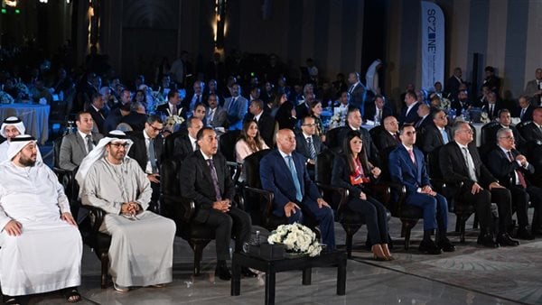 مدبولي: العلاقات بين مصر والإمارات ليست دبلوماسية أو اقتصادية فقط بل روابط أخوية مدبولي: العلاقات بين مصر والإمارات ليست دبلوماسية أو اقتصادية فقط بل روابط أخوية