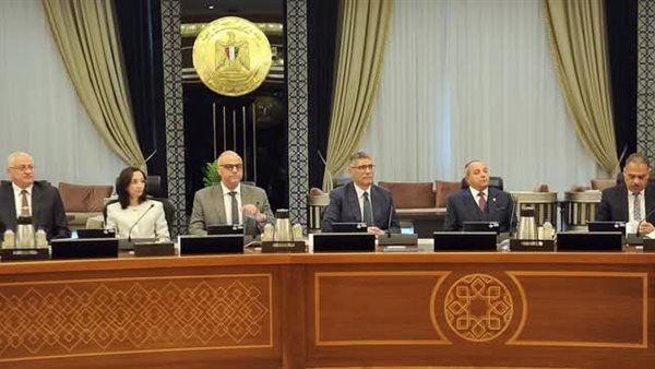 "مدبولي": مواجهة مخالفات البناء والتعديات على الأراضي جزء من تقييم أداء أي محافظ "مدبولي": مواجهة مخالفات البناء والتعديات على الأراضي جزء من تقييم أداء أي محافظ