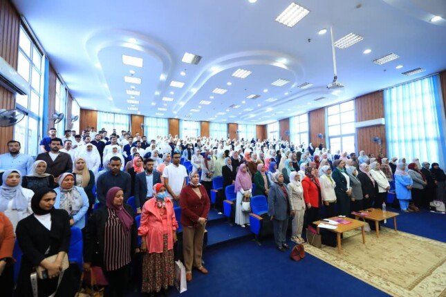 خبراء وأكاديميون يناقشون مستقبل الرعاية الصحية في مؤتمر التمريض الدولي الثالث بجامعة كفر الشيخ خبراء وأكاديميون يناقشون مستقبل الرعاية الصحية في مؤتمر التمريض الدولي الثالث بجامعة كفر الشيخ