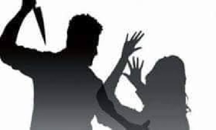 ازدياد المشكلات الزوجية: تفاصيل جريمة قتل زوجة على يد زوجها طعناً في الشرقية ازدياد المشكلات الزوجية: تفاصيل جريمة قتل زوجة على يد زوجها طعناً في الشرقية
