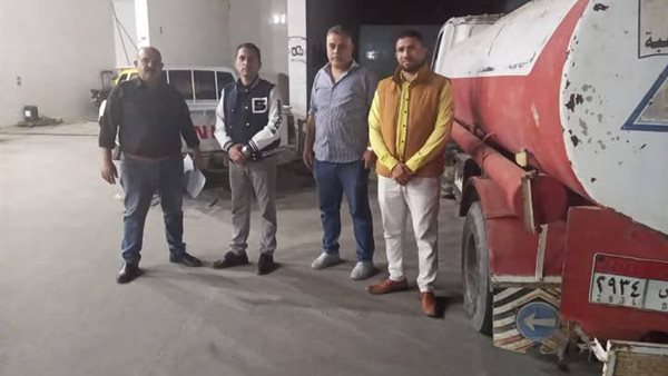 ضبط 4000 لتر سولار مهرب و160 طن أسمدة زراعية مغشوشة بالجيزة ضبط 4000 لتر سولار مهرب و160 طن أسمدة زراعية مغشوشة بالجيزة
