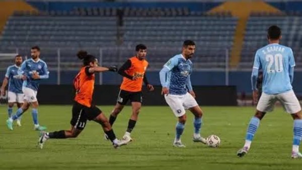 تعادل سلبي بين بيراميدز وفاركو فى الشوط الأول بالدوري تعادل سلبي بين بيراميدز وفاركو فى الشوط الأول بالدوري