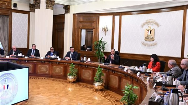 مدبولي: نعمل على تسهيل إجراءات التسجيل العقاري للوحدات السكنية للمصريين أو الأجانب مدبولي: نعمل على تسهيل إجراءات التسجيل العقاري للوحدات السكنية للمصريين أو الأجانب